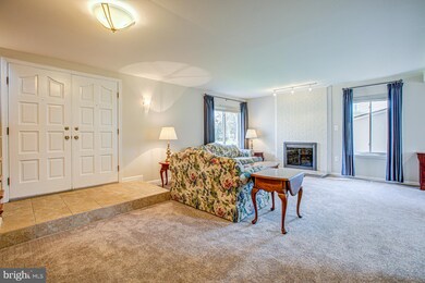 8708 Litwalton Ct, Vienna, VA 22182 - photo 6