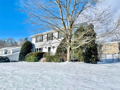 2029 Kim Dr, Endicott, NY 13760 - photo 2