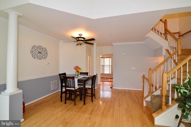 13239 Copper Cove Way, Herndon, VA 20171 - photo 7