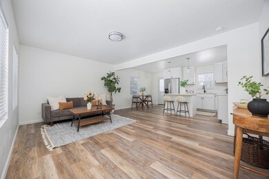 2745 Berrell Av-02