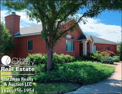 1500 S Main St, Hugoton, KS 67951 - photo 2