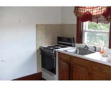 597 Bridge St unit 2, North Weymouth, MA 02191 - photo 4