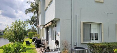 3270 Laurel Ridge Cir, Riviera Beach, FL 33404 - photo 4