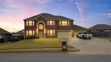 Front Home view 8708 Ally Way Yukon Oklahoma more 