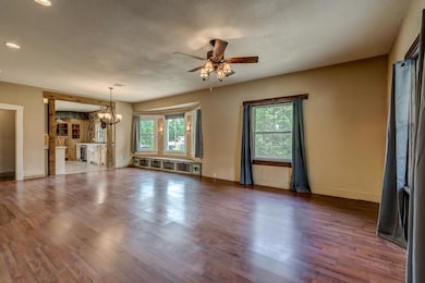 1101 5th St, Pawnee, OK 74058 - photo 3