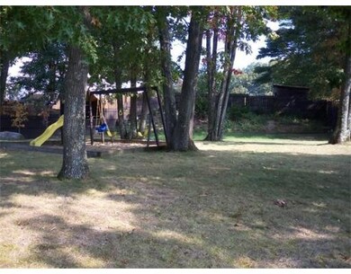 197 Acropolis Rd, Lowell, MA 01854 - photo 7