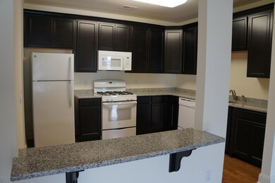 209 Bloomsbury Dr, Morganville, NJ 07751 - photo 3