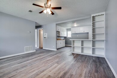 1014 W Florence St, Denison, TX 75020 - photo 5