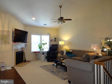 12951C Grays Pointe Rd, Fairfax, VA 22033 - photo 2