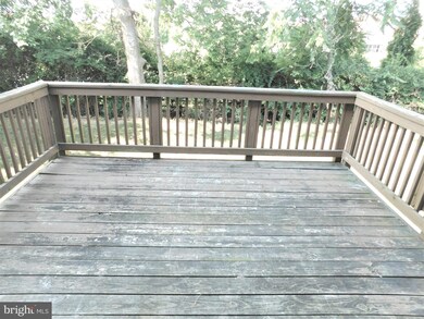 5796 Rock Spray Ct, Frederick, MD 21703 - photo 2