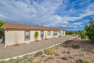 850 W Valleri Ann Rd, Paulden, AZ 86334 - photo 3