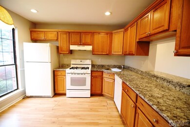 9 Van Buren Place, Lawrence Township, NJ 08648 - photo 4