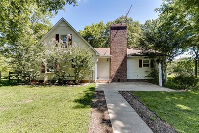 394 New Center Church Rd, Shelbyville, TN 37160 - photo 6