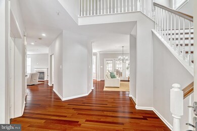 43223 Chase St, Chantilly, VA 20152 - photo 4