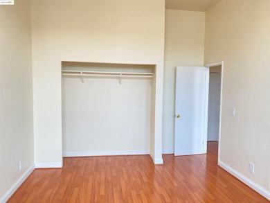 1138 E 12th St, Oakland, CA 94606 - photo 7