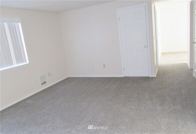 2250 I St NE, Auburn, WA 98002 - photo 5