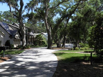1031 Village Oaks Ln, St. Simons Island, GA 31522 - photo 4