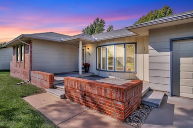 1405 Grandview Ave, Newton, KS 67114 - photo 3