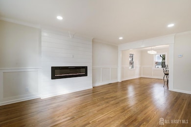 33 Larchmont Rd, Edison, NJ 08837 - photo 6