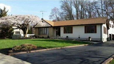 3 Wayne Way, East Windsor, NJ 08520 - photo 2