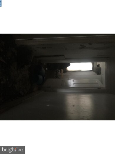 558 E Penn St, Philadelphia, PA 19144 - photo 4