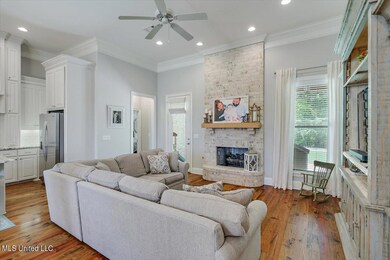 05-630 Macbeth St