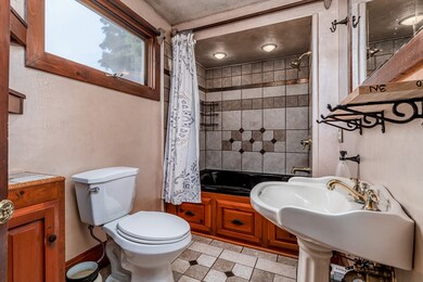 114 Pleasant St, Orange, MA 01364 - photo 6