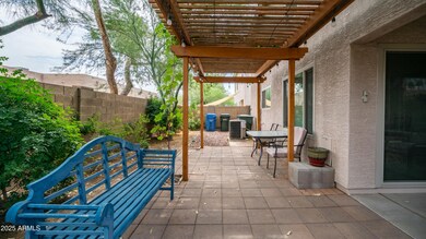726 E Rose Marie Ln Exterior Photos-7