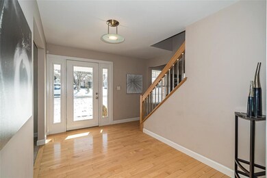 The Entry door system was replaced with a clean En