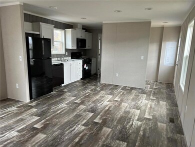 1946 Wyoming Ave unit 232, Exeter, PA 18643 - photo 5