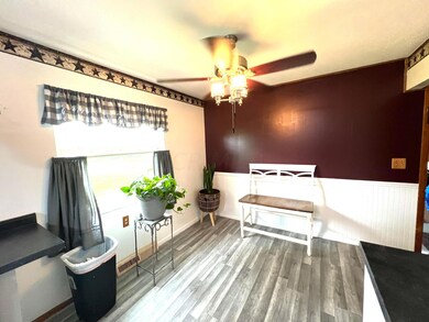 160 Hillcrest Dr, Circleville, OH 43113 - photo 5