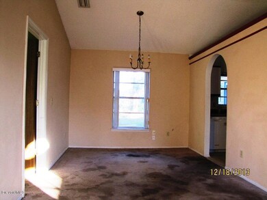 DINING ROOM V2