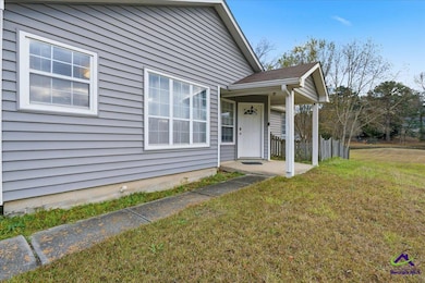 201 Bayside Dr, Warner Robins, GA 31088 - photo 4