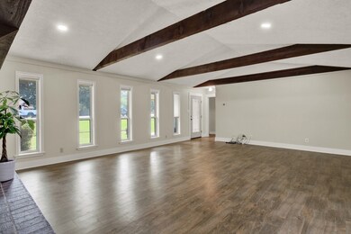 34514 Bernice Dr, Pinehurst, TX 77362 - photo 5