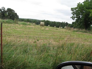 12820 Kenneth Price Rd, Elm Springs, AR 72762 - photo 7