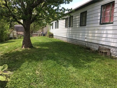 113 Marshall Dr, Charlestown, IN 47111 - photo 7