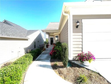 5709 Grapewood St, Hoschton, GA 30548 - photo 4