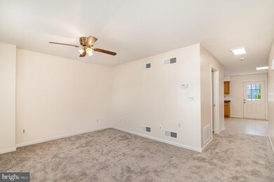 32 Wetzel St unit L3, Highspire, PA 17034 - photo 6