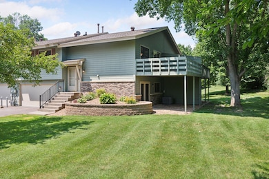 11115 Vessey Cir, Bloomington, MN 55437 - photo 2