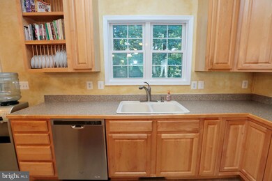 6374 Hard Bargain Cir, Indian Head, MD 20640 - photo 6