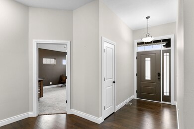 1143 S Cumberland Ave, Republic, MO 65738 - photo 3