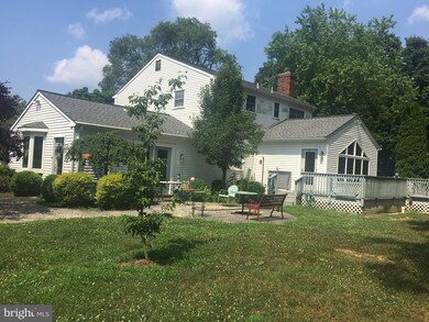 504 Paige Dr, Southampton, NJ 08088 - photo 2