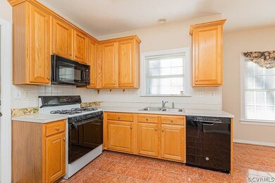 10517 Boscastle Rd, Glen Allen, VA 23060 - photo 4