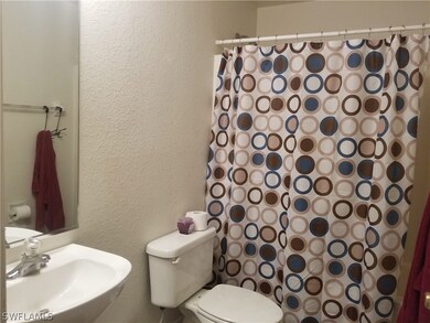 1039 Danforth St, Lehigh Acres, FL 33974 - photo 5