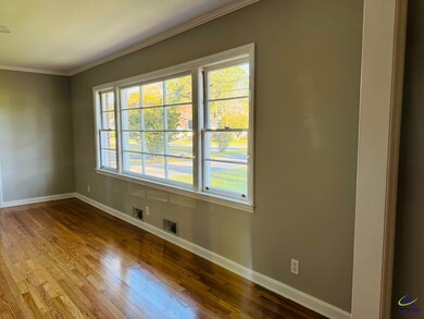 116 W Lewis St, Cochran, GA 31014 - photo 4