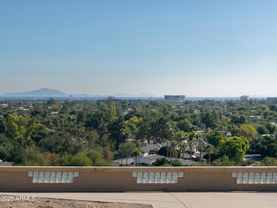 6418 E Joshua Tree Ln unit 2, Paradise Valley, AZ 85253 - photo 2