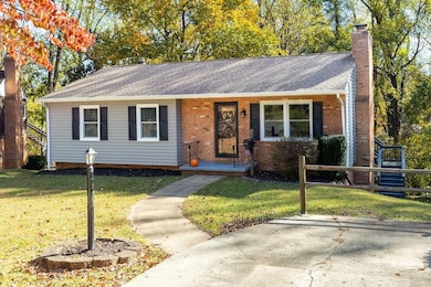 1018 Glendale Rd, Charlottesville, VA 22901 - photo 2