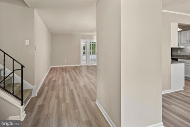 6201 Goodman Rd, Laurel, MD 20707 - photo 7