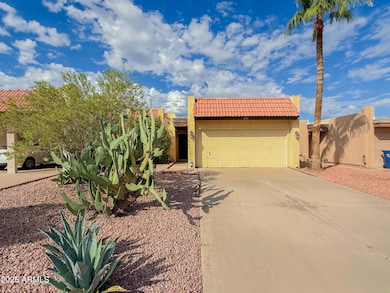 850 W Duke Dr, Tempe, AZ 85283 - photo 2