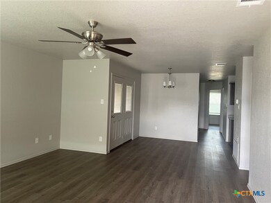 547 Lost Trail unit A, Copperas Cove, TX 76522 - photo 4